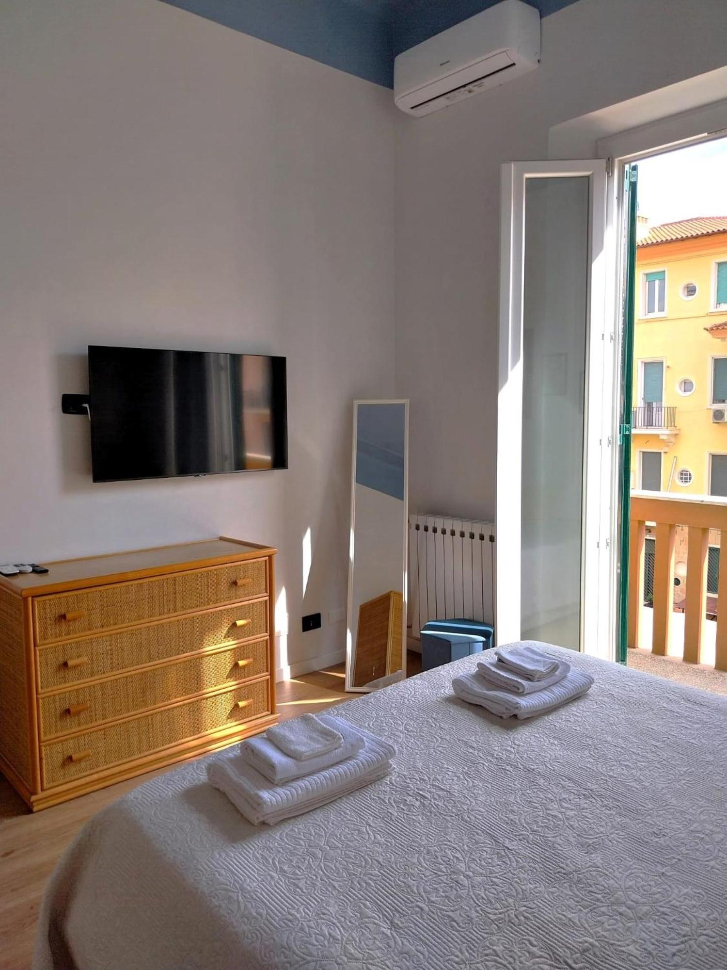 Mareroma32 - Tourist Rental Lido di Ostia Zewnętrze zdjęcie